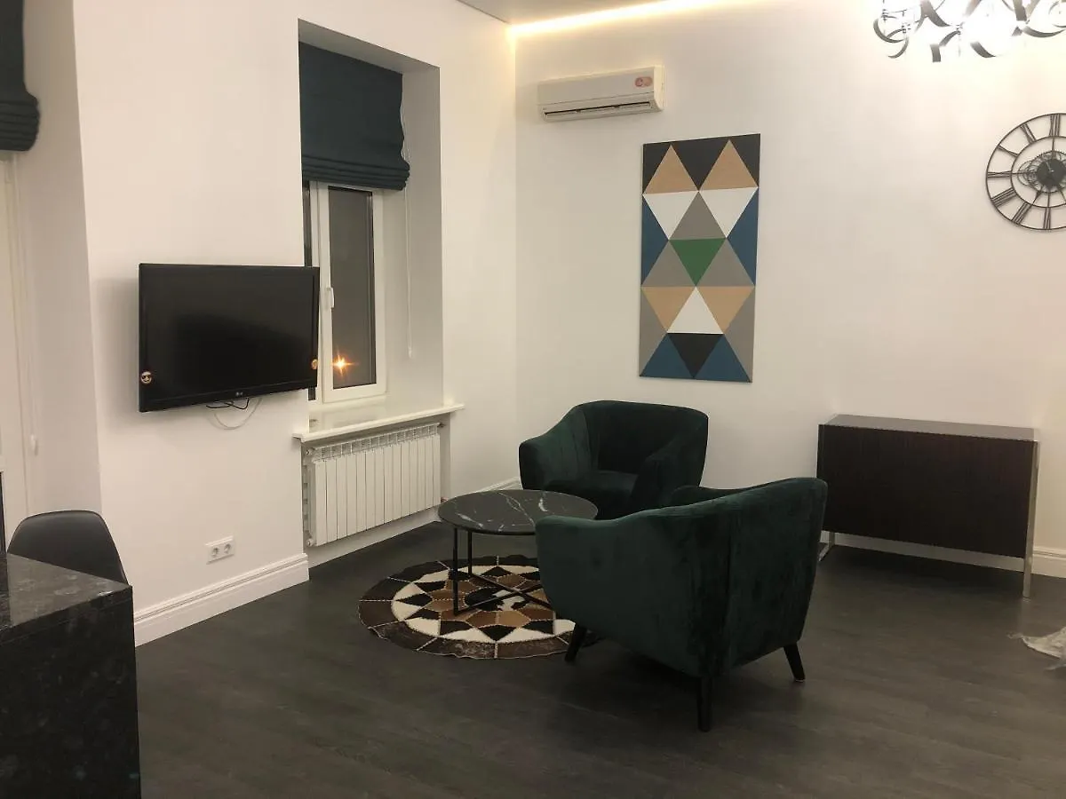 公寓 Апартаменты В Центре Киева Bh